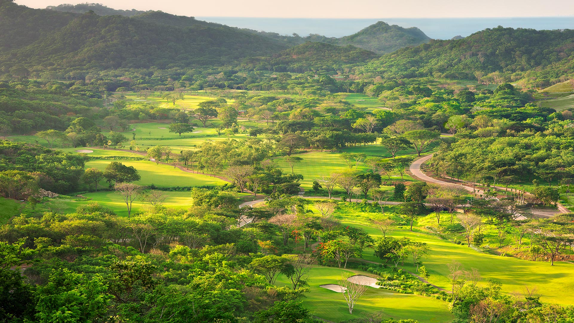 1920x1080_golf_aerialcourse_Nicaragua_MR Trufflepig